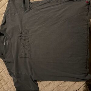 Levi's Short Sleeve Crew with Tonal Embossed Logo - Charcoal Gray